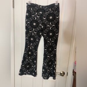 Black Celestial Flare leggings